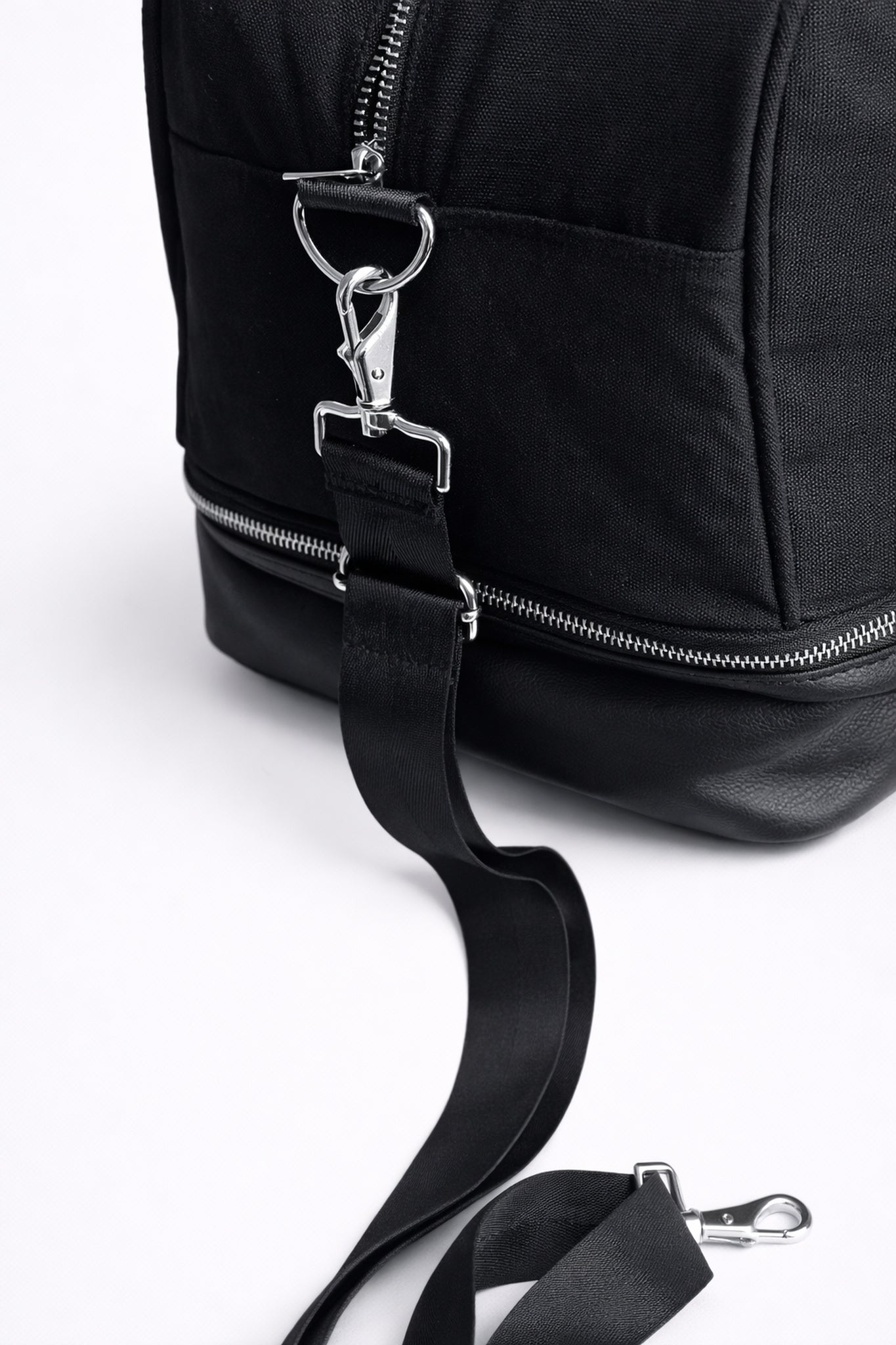 PREORDER Aolani WEEKENDER bag